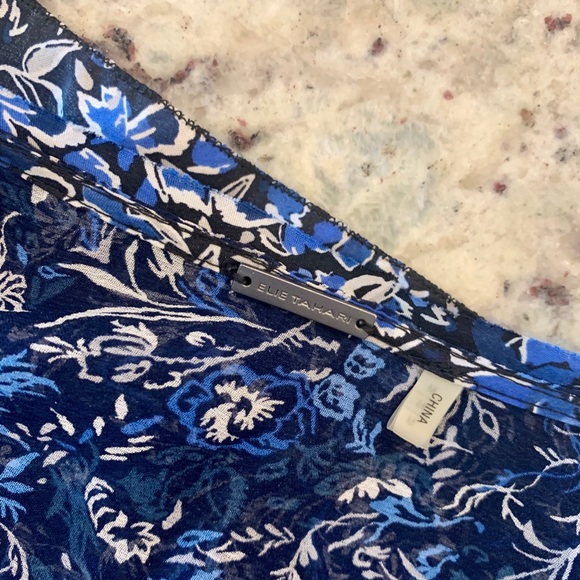 Elie Tahari Tunic Style Silk Blouse - Picture 4 of 9